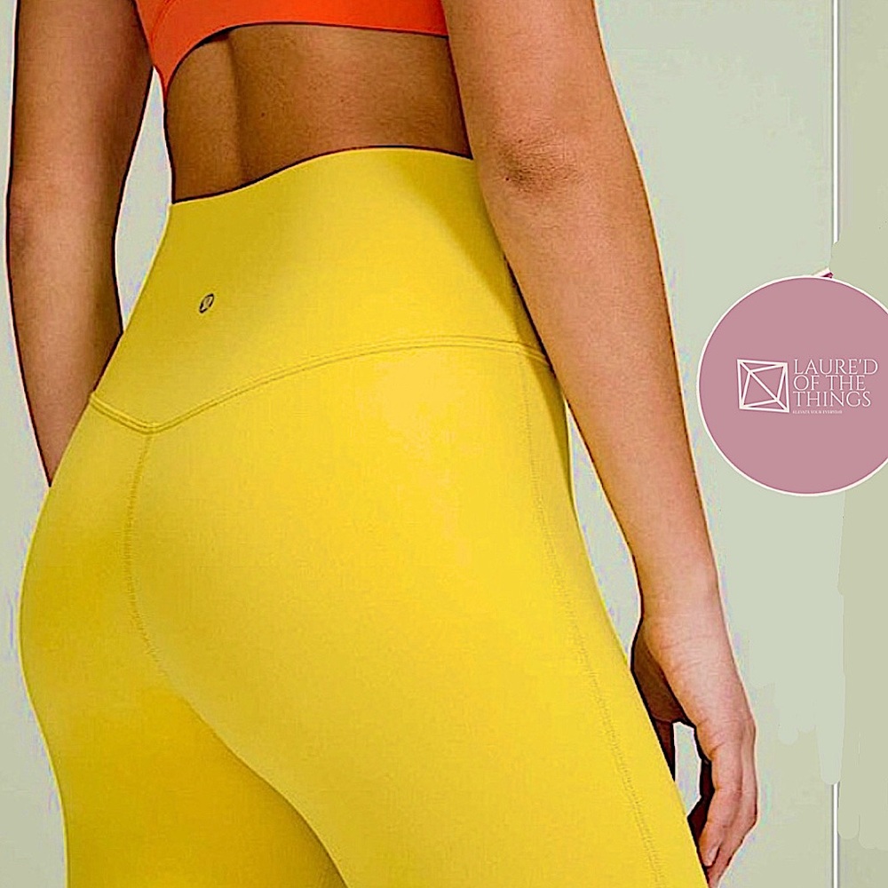 LIKE NEW Size 8 Lululemon Align High-Rise Crop 23"
Soleil